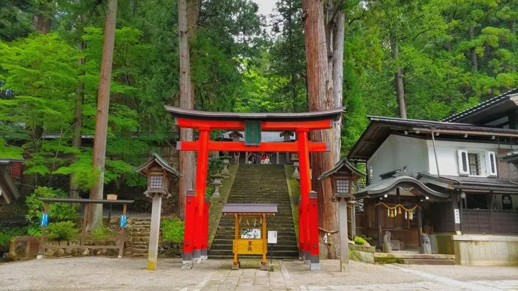 宮水家の神社を連想させるモデル(日枝神社) - メインビュー 1