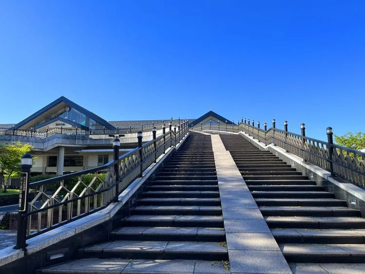 別府司が真紀を送迎した駅 - メインビュー 3