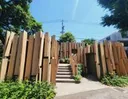 迷子と出会う公園のトイレ