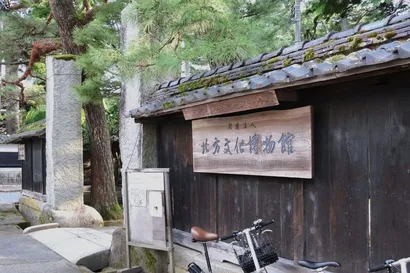 数子（戸田恵梨香）と三田の婚礼が執り行われた大広間 — 北方文化博物館 - 写真 2